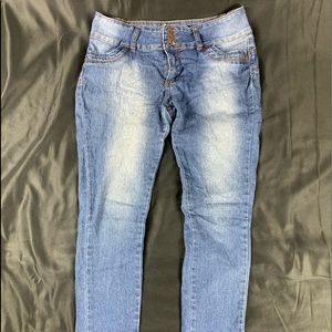 YOUNG LADY SKINNY WHITE WASH JEANS